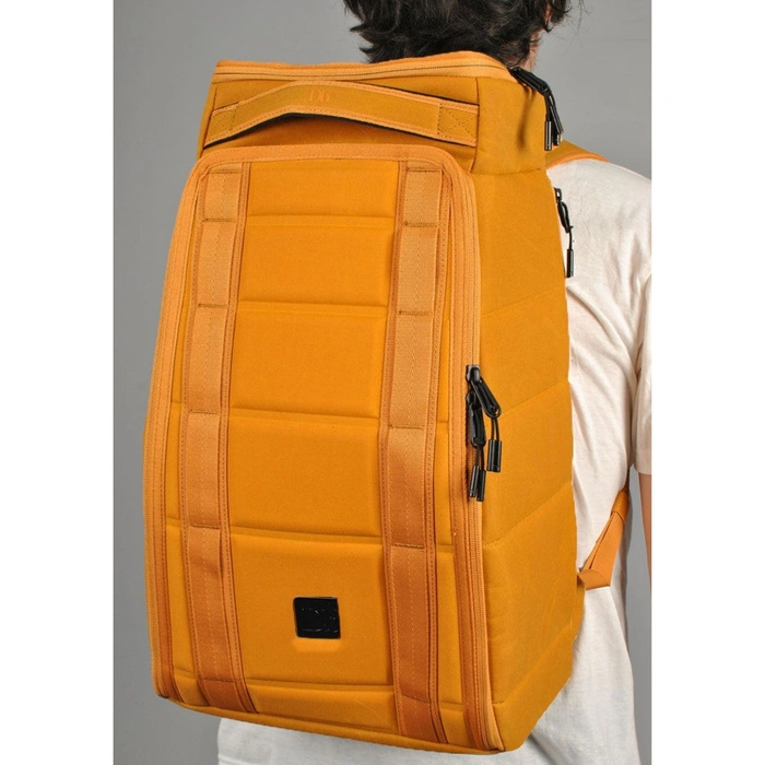 Plecak unisex Douchebags Hugger Backpack 25 podróżny miejski brązowy