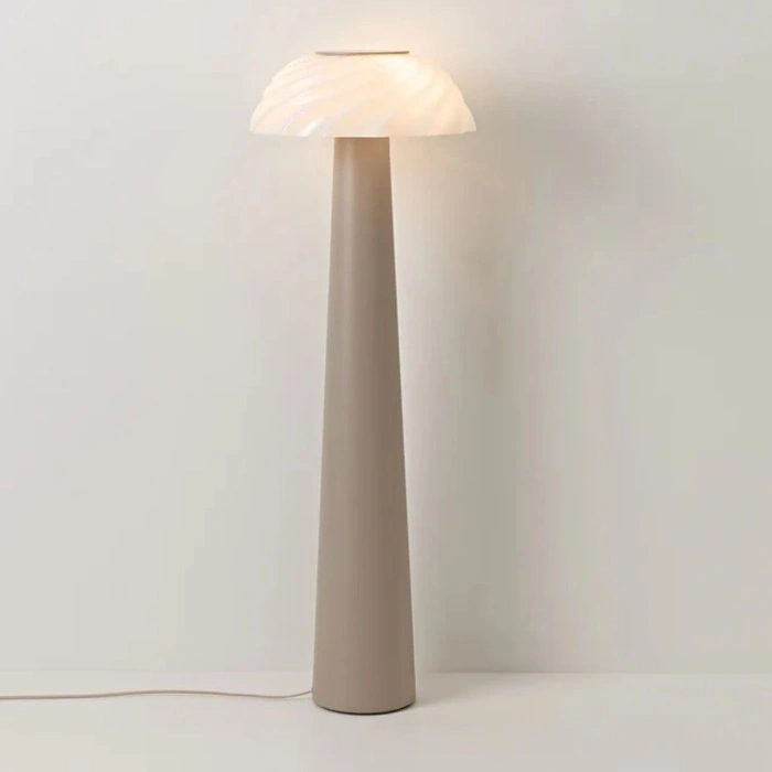 Lampa podłogowa Westwing Anya stojąca beżowa 123 cm