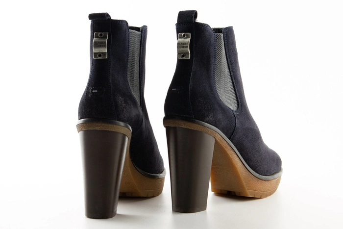 Buty damskie Tommy Hilfiger Cleo botki skórzane zamszowe granatowe