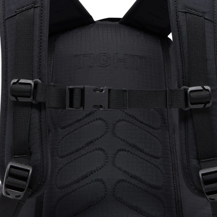 Plecak HAGLÖFS Tight Medium Mono 20L miejski turystyczny czarny
